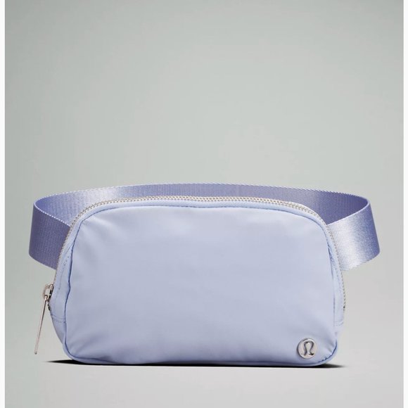 NWT Pastel Blue lululemon Everywhere Belt Bag EBB 1L - Picture 13 of 13